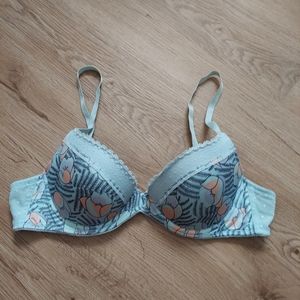 Calvin Klein 36a  bra